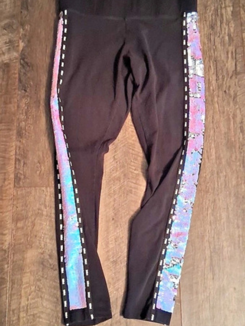 Pink Yoga Athletic Leggings in Black & Pink